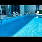 Hotel Nesclass Otell Kusadasi