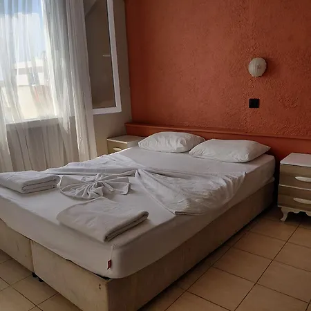 호텔 Nesclass Otell