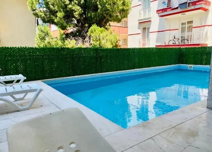 Hotel Nesclass Otell *